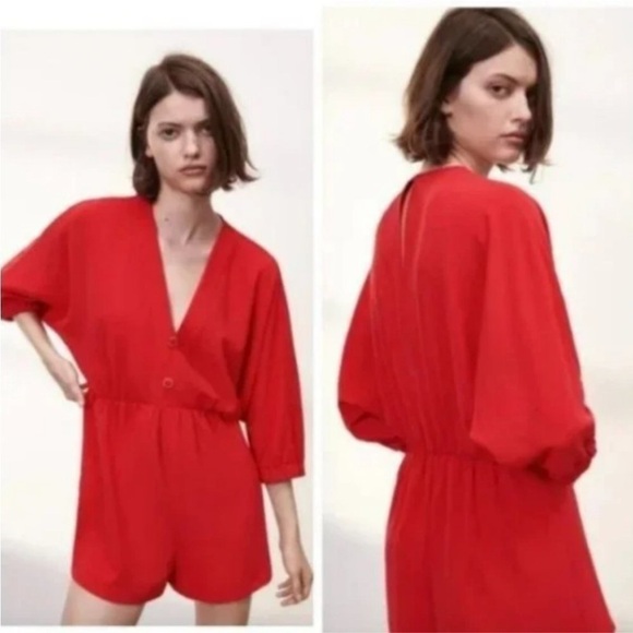NWT Zara Red Romper Half Puff Dolman Sleeve V Neck Shorts Sz L - Picture 15 of 15